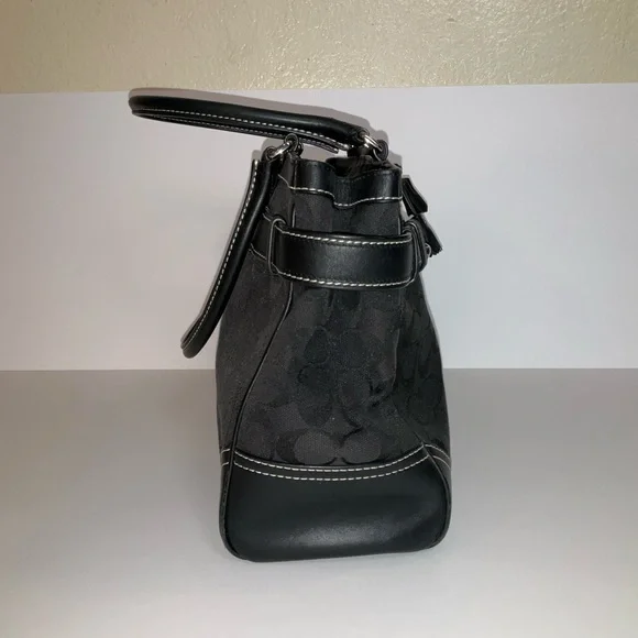 Y2K Coach Black Signature Canvas and Leather Hampton Tote - Picture 8 of 14